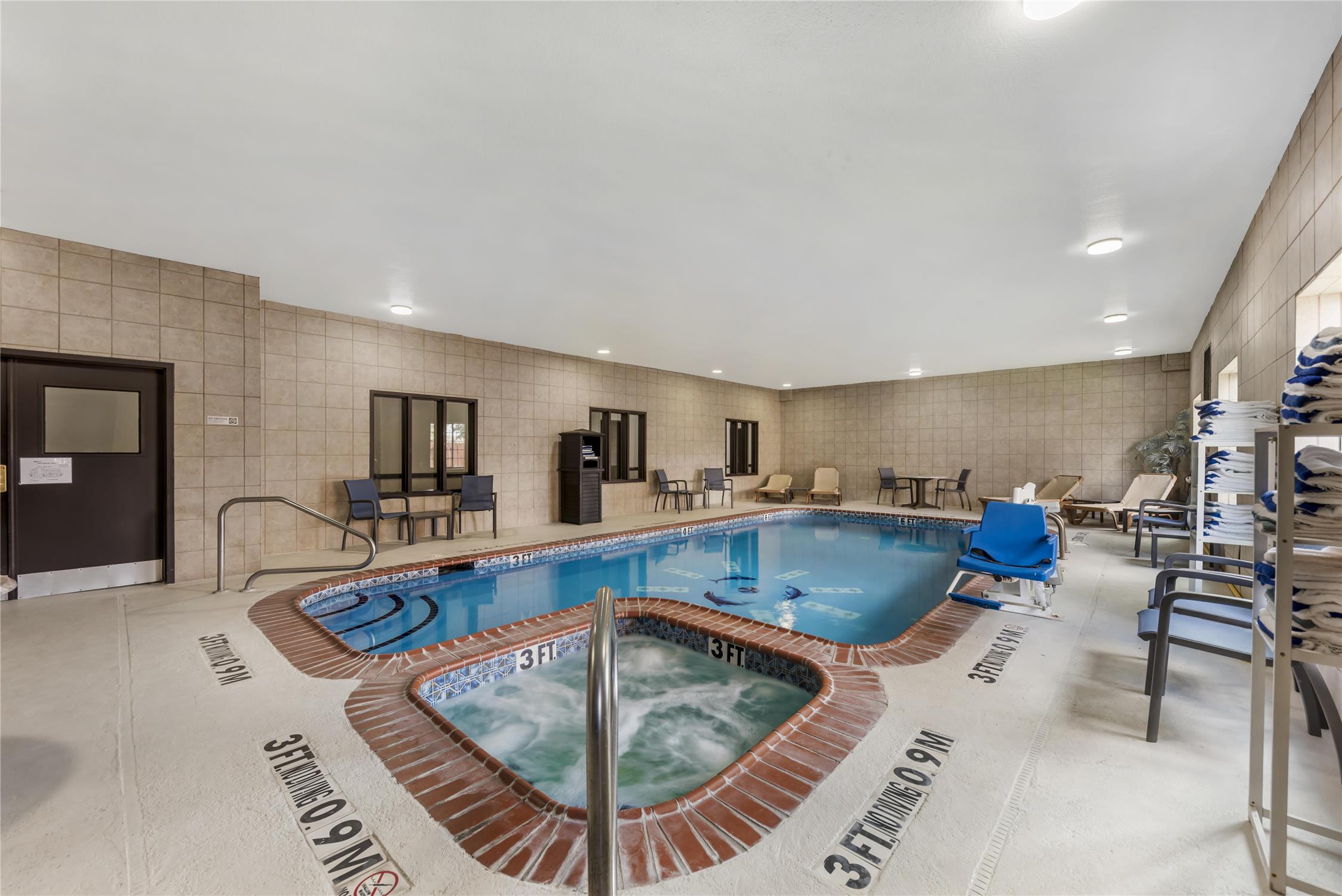Best Western Sea World/Lackland AFB NW Hotel Suites 23/50