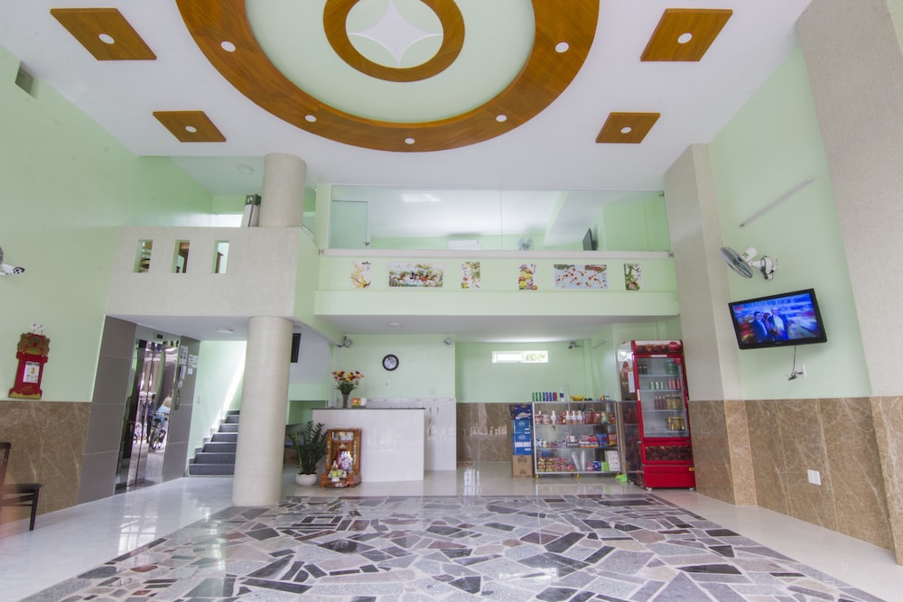 Thai Quang Hotel 9/69