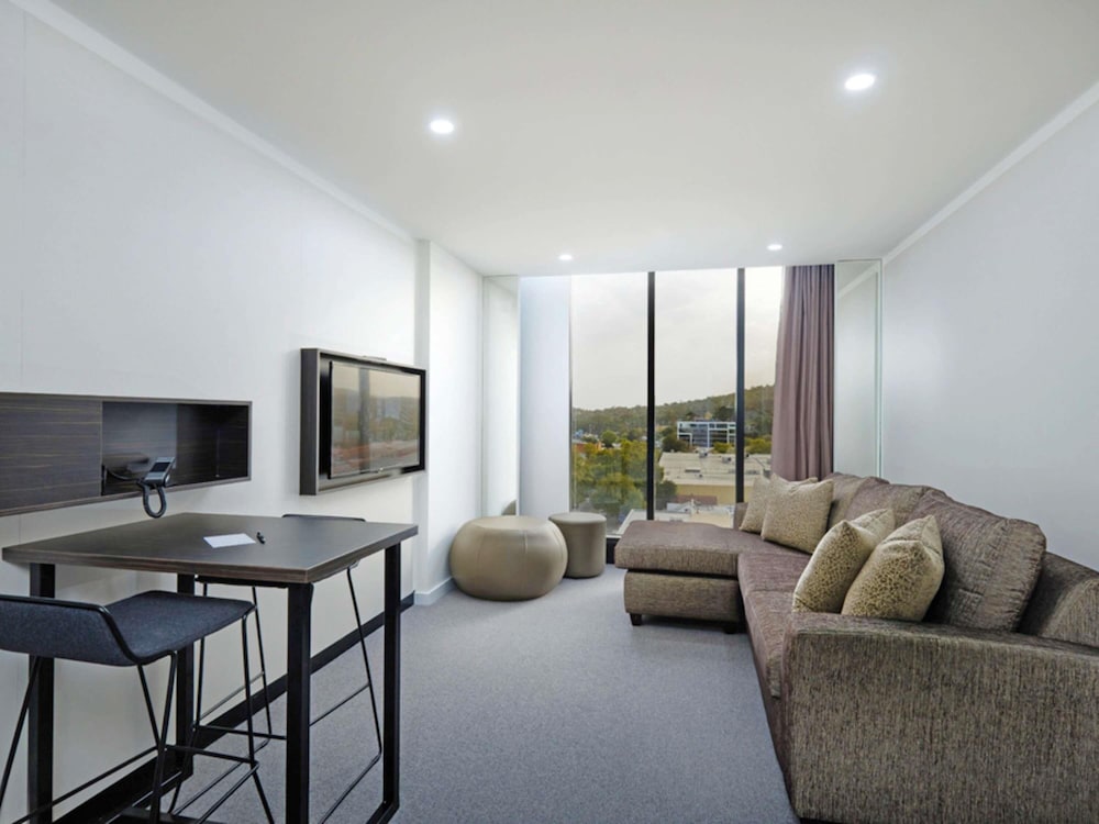 Mantra Albury Hotel 48/70
