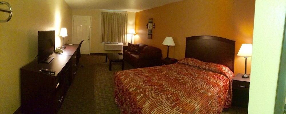 Cottonwood Inn 12/33