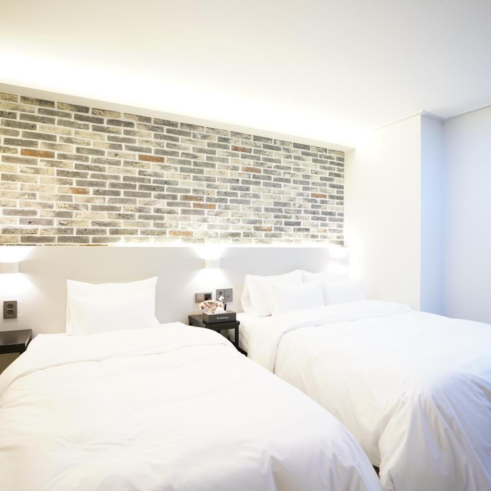 Dongdaemun Saturn Hotel 12/46