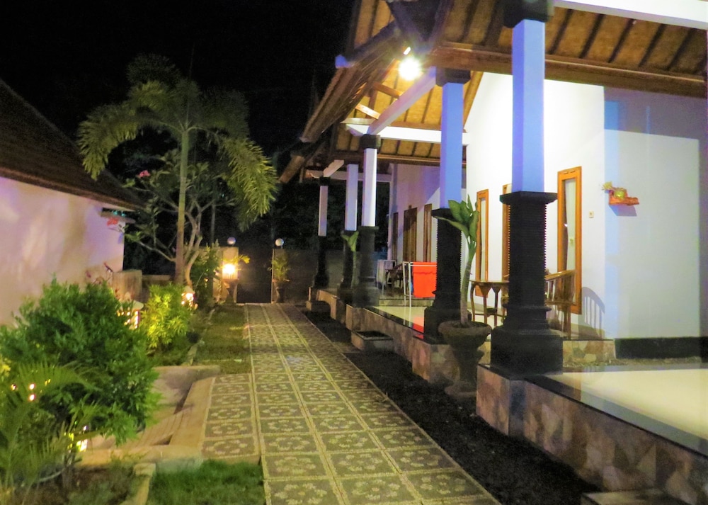 The Dagan Bungalow 24/37