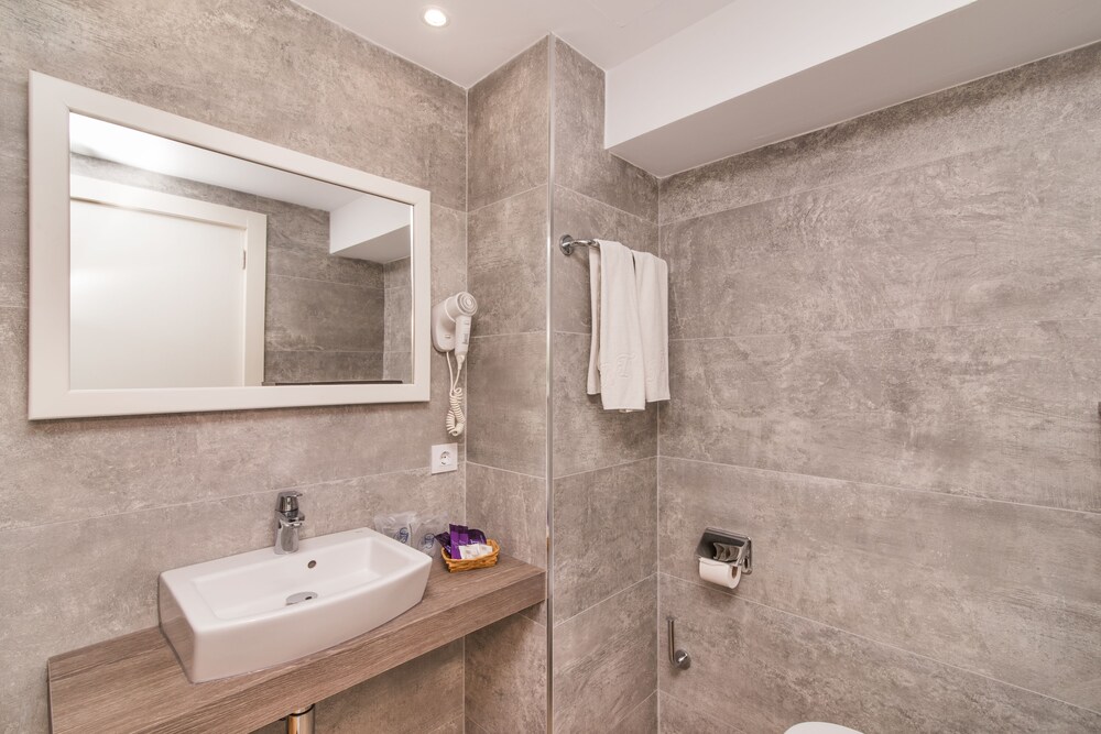 Hotel Na Taconera Sport & Relax 28/72
