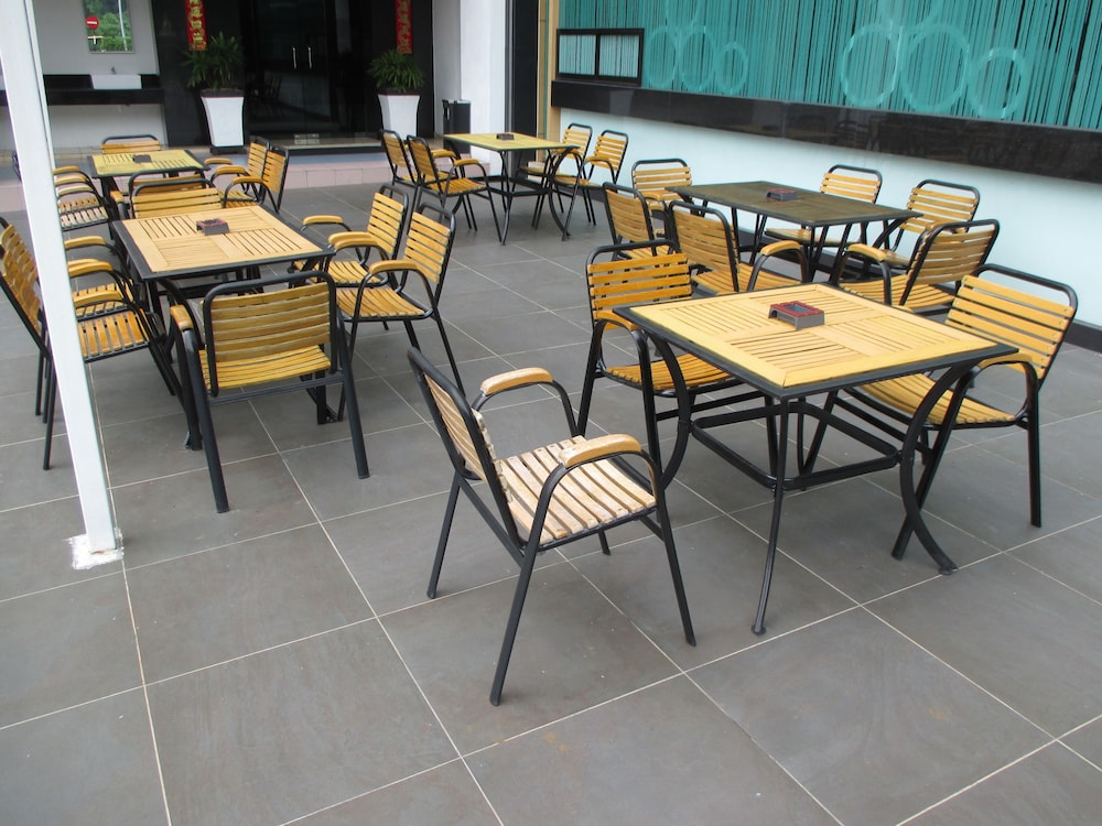 Symphony Suites Hotel 18/31