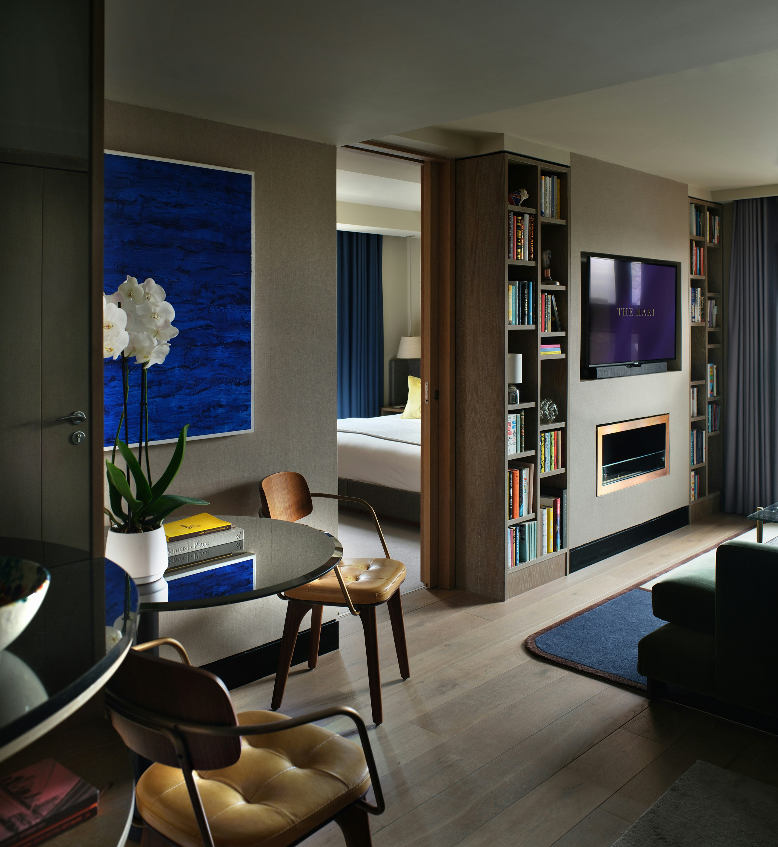 THE HARI LONDON(Ex-Belgraves) 44/71