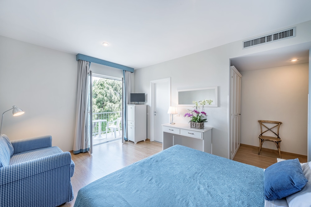 Andreaneri Hotel 17/63