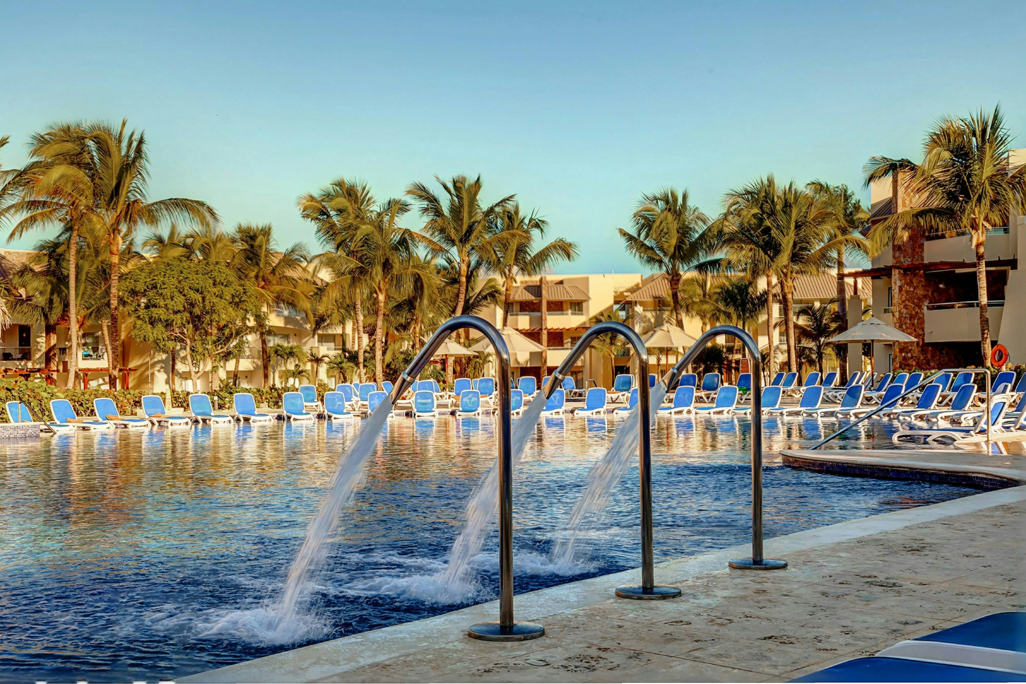 Royalton Splash Punta Cana, An Autograph Collection All-Inclusive Resort & Casino 59/62