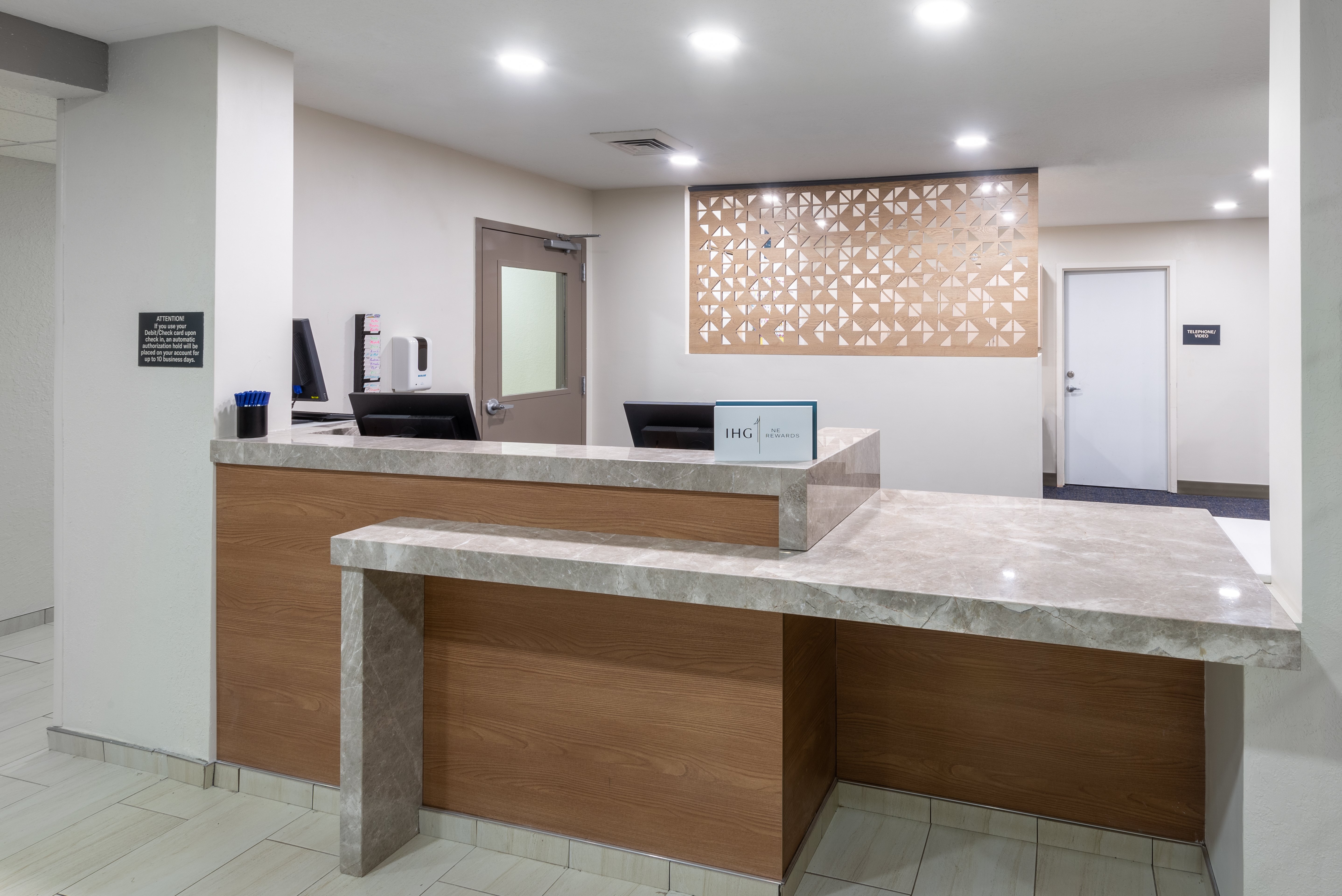 Candlewood Suites Chesapeake Suffolk 2/12