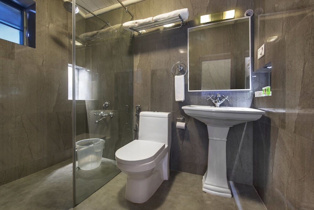 Villa Retreat - Boutique Hotel And Cottages 40/43