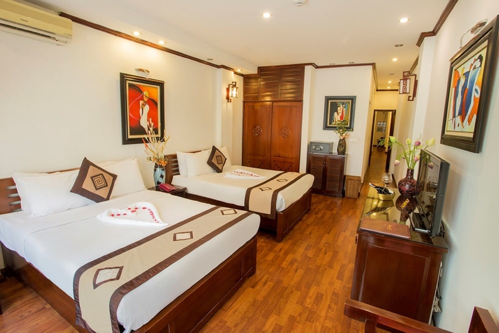 Impressive Boutique Hotel 10/50