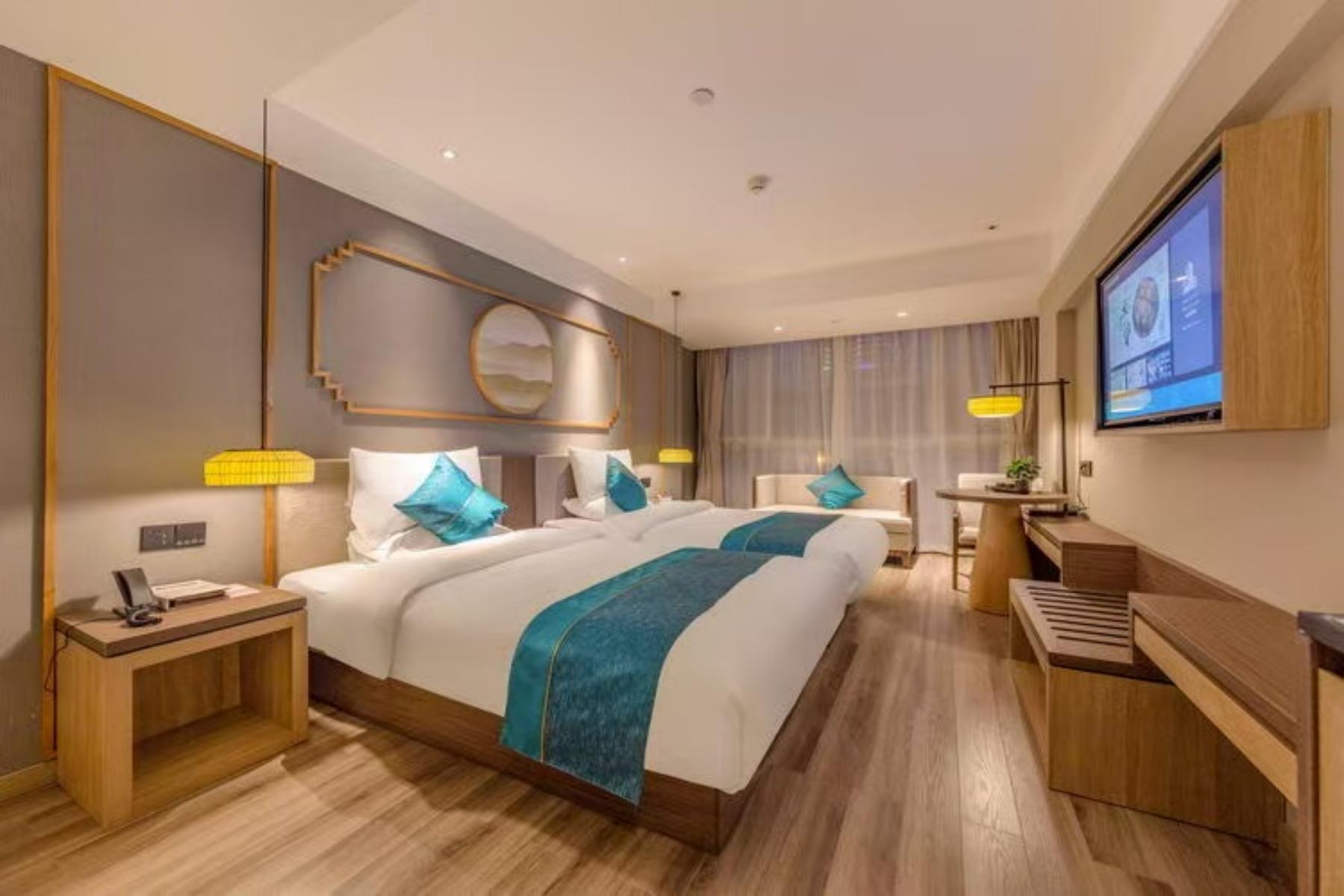 Fairyland Hotel (Kunming Nanping Pedestrian Street Baida) 24/42