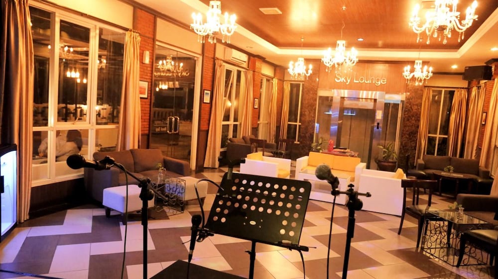 Amarelo Hotel 26/29