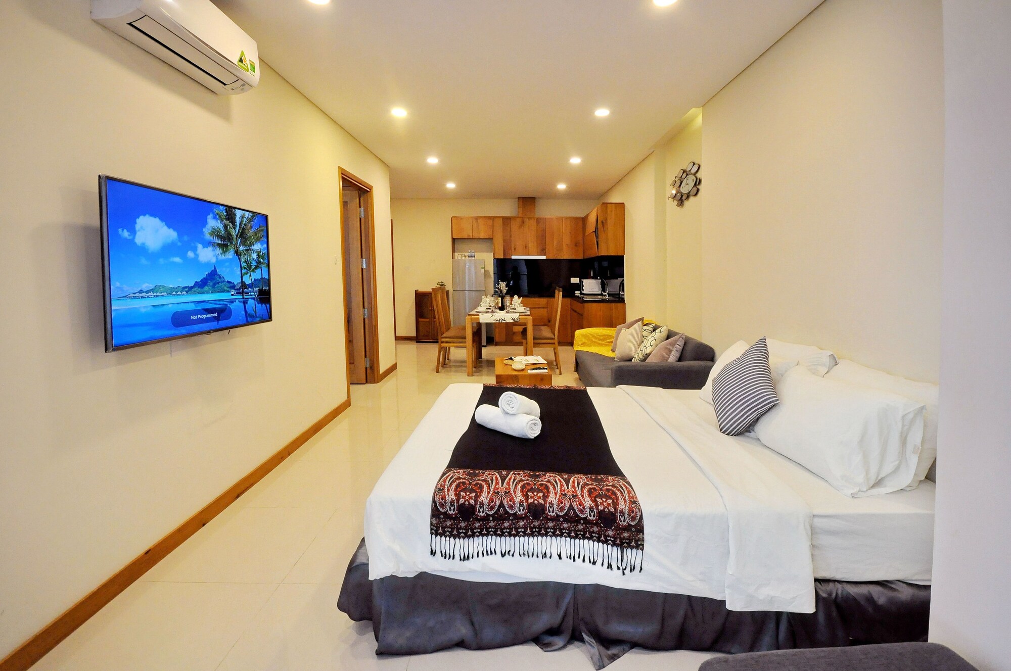 rooms