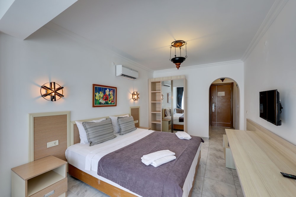 Sami Beach Hotel 6/50