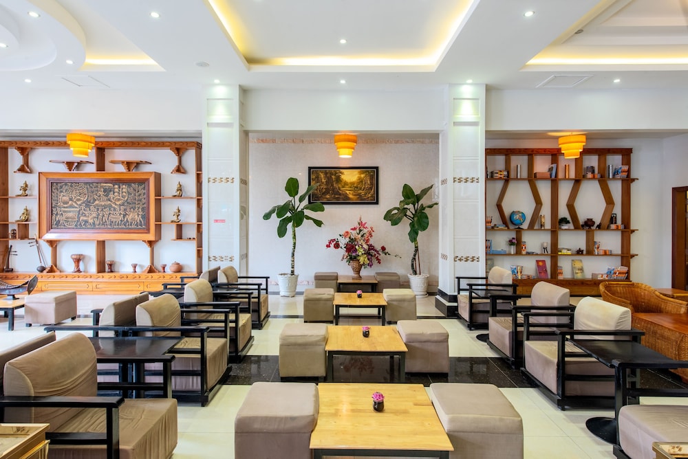 Aristocrat Residence Hotel 62/80