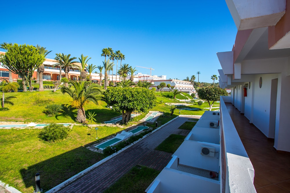 Club Almoggar Garden Beach 30/40
