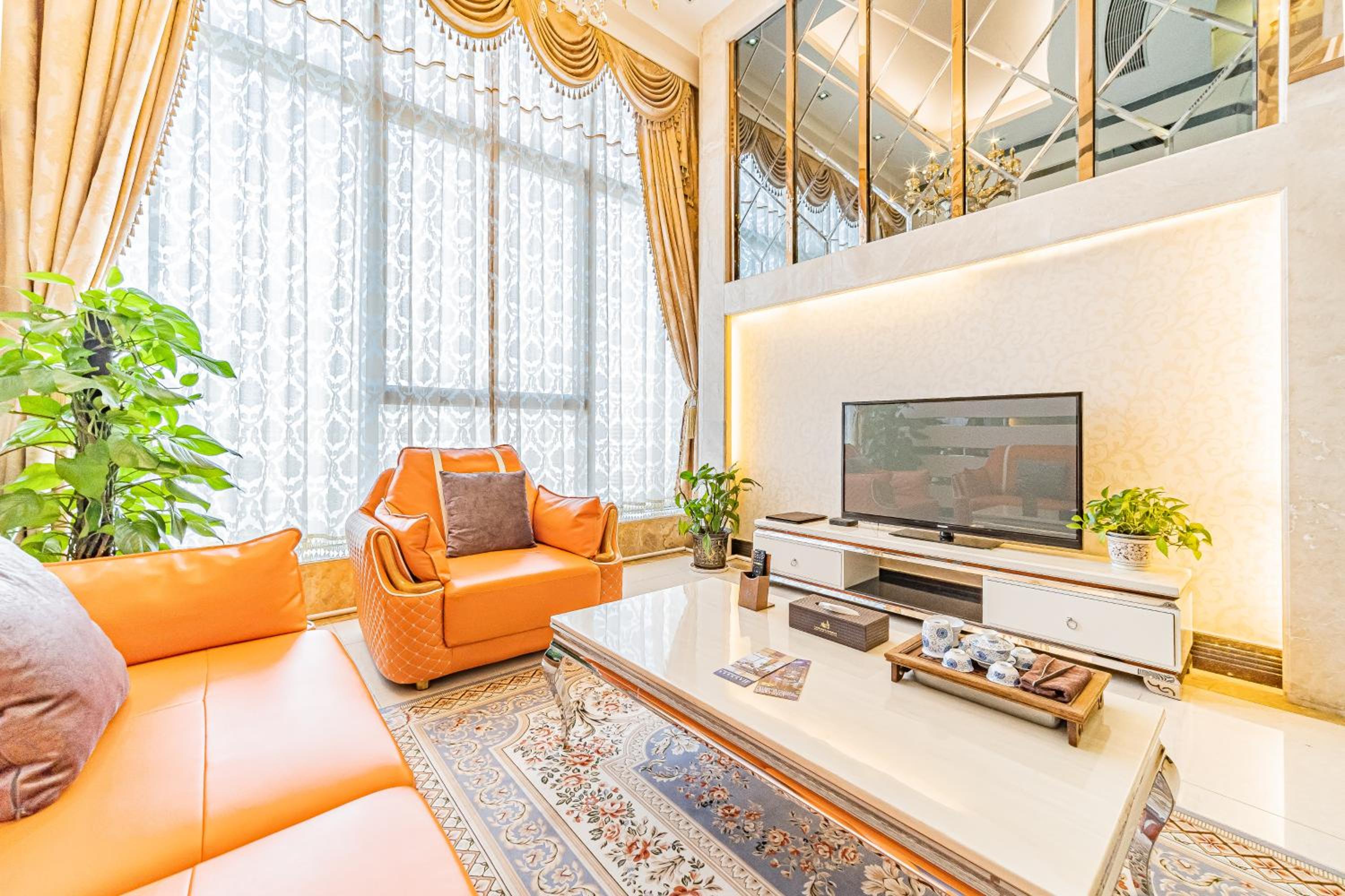 South North International Apartment 27/45