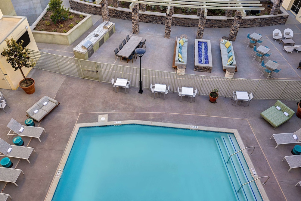 Hilton Garden Inn Temecula 3/68