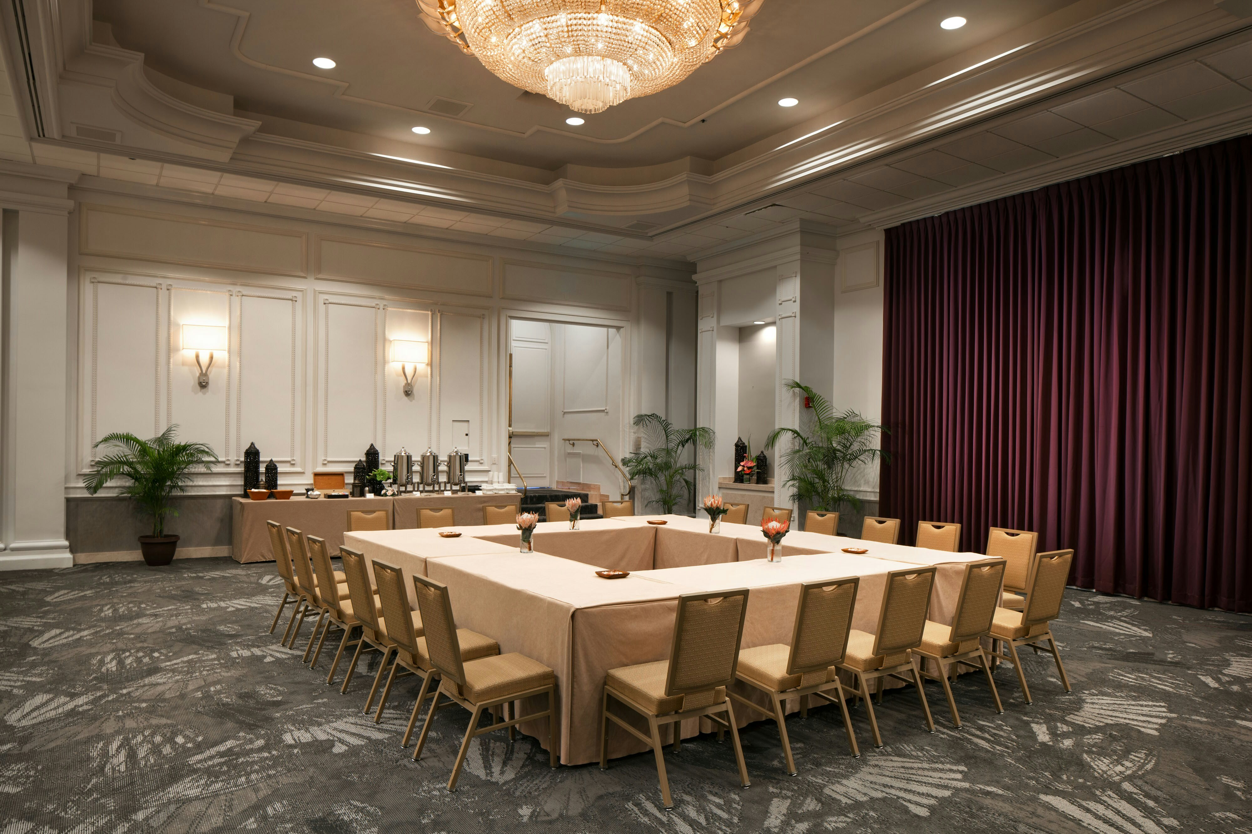 The Royal Hawaiian, a Luxury Collection Resort, Waikiki 55/80