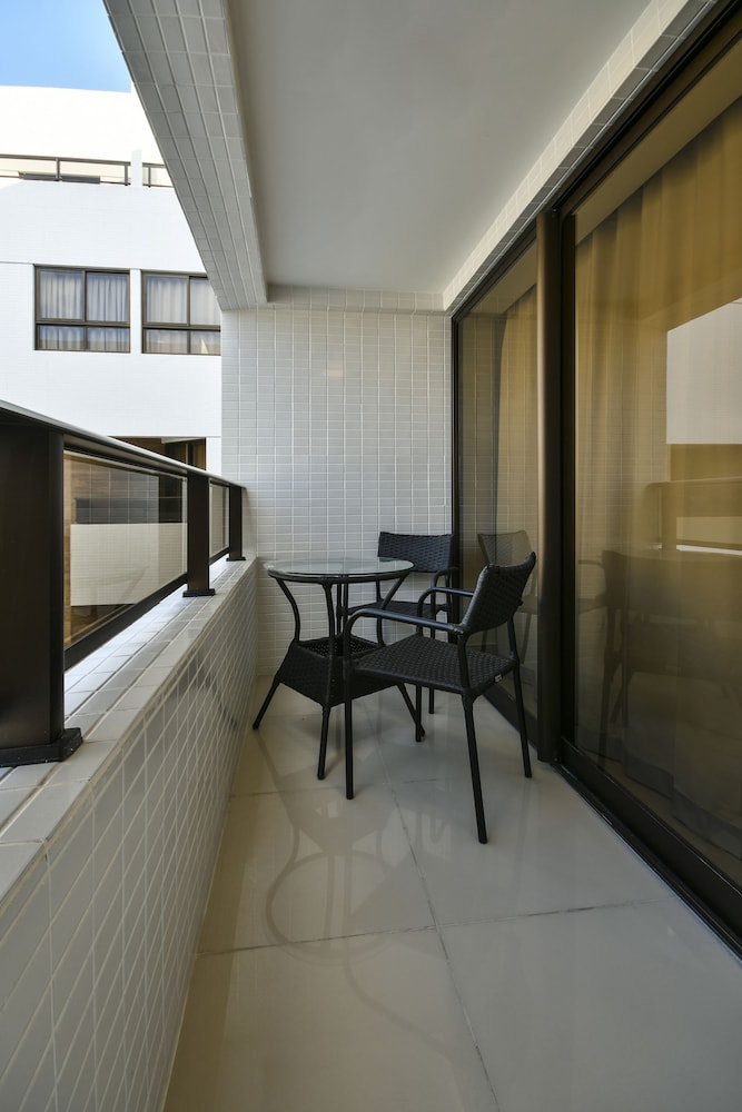 Littoral Gold Flat 62/78