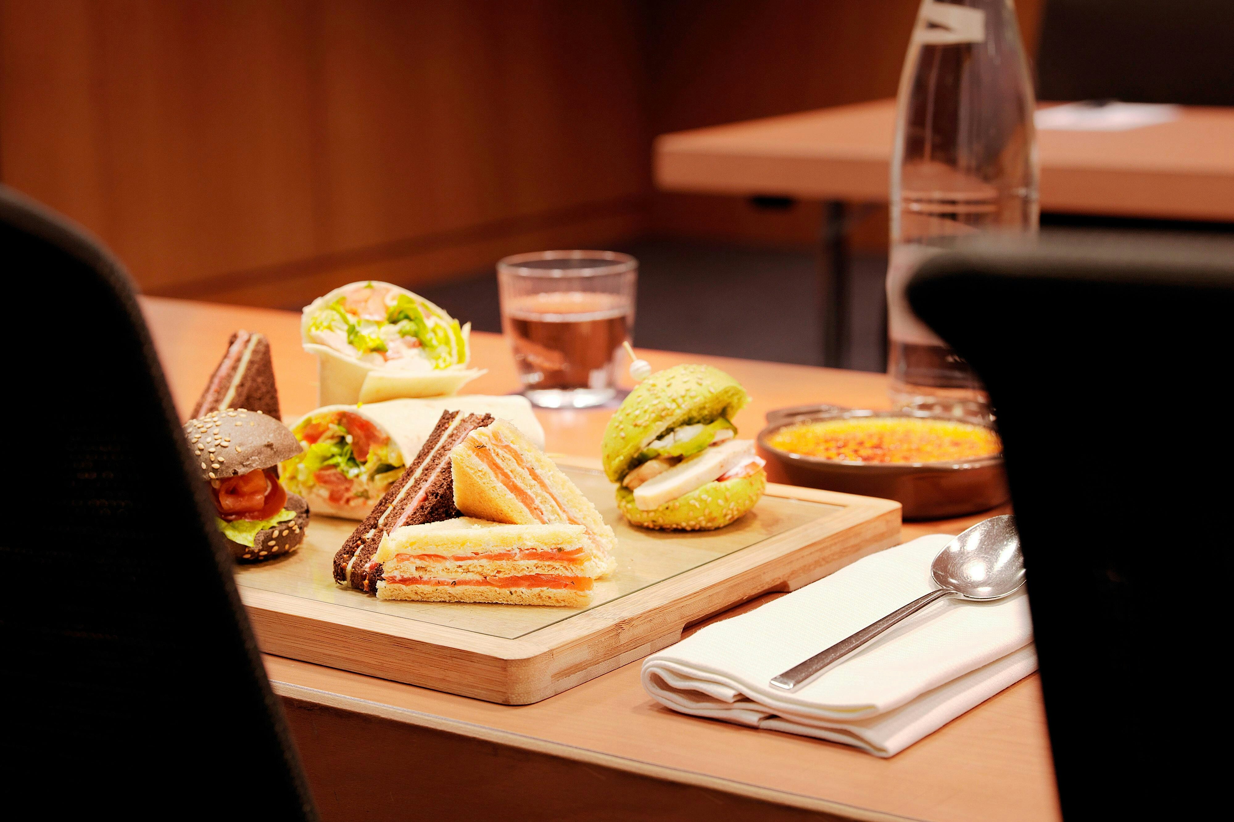 Sheraton Paris Charles de Gaulle Airport Hotel 28/33