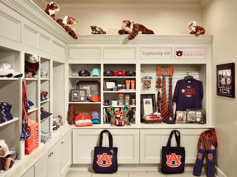 The Hotel At Auburn University 54/64
