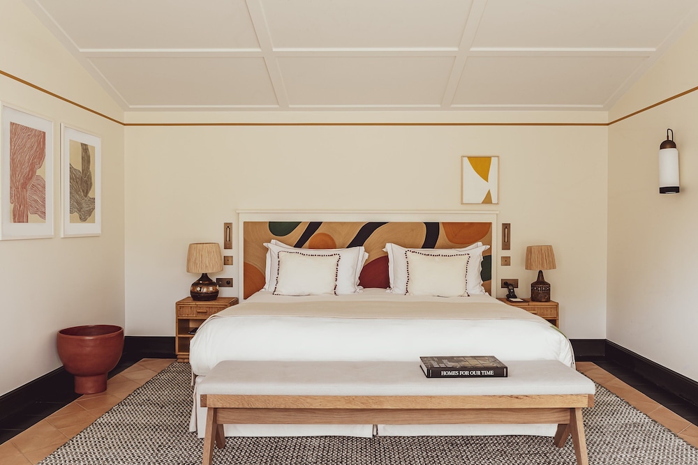 PRESTIGE, SUITE