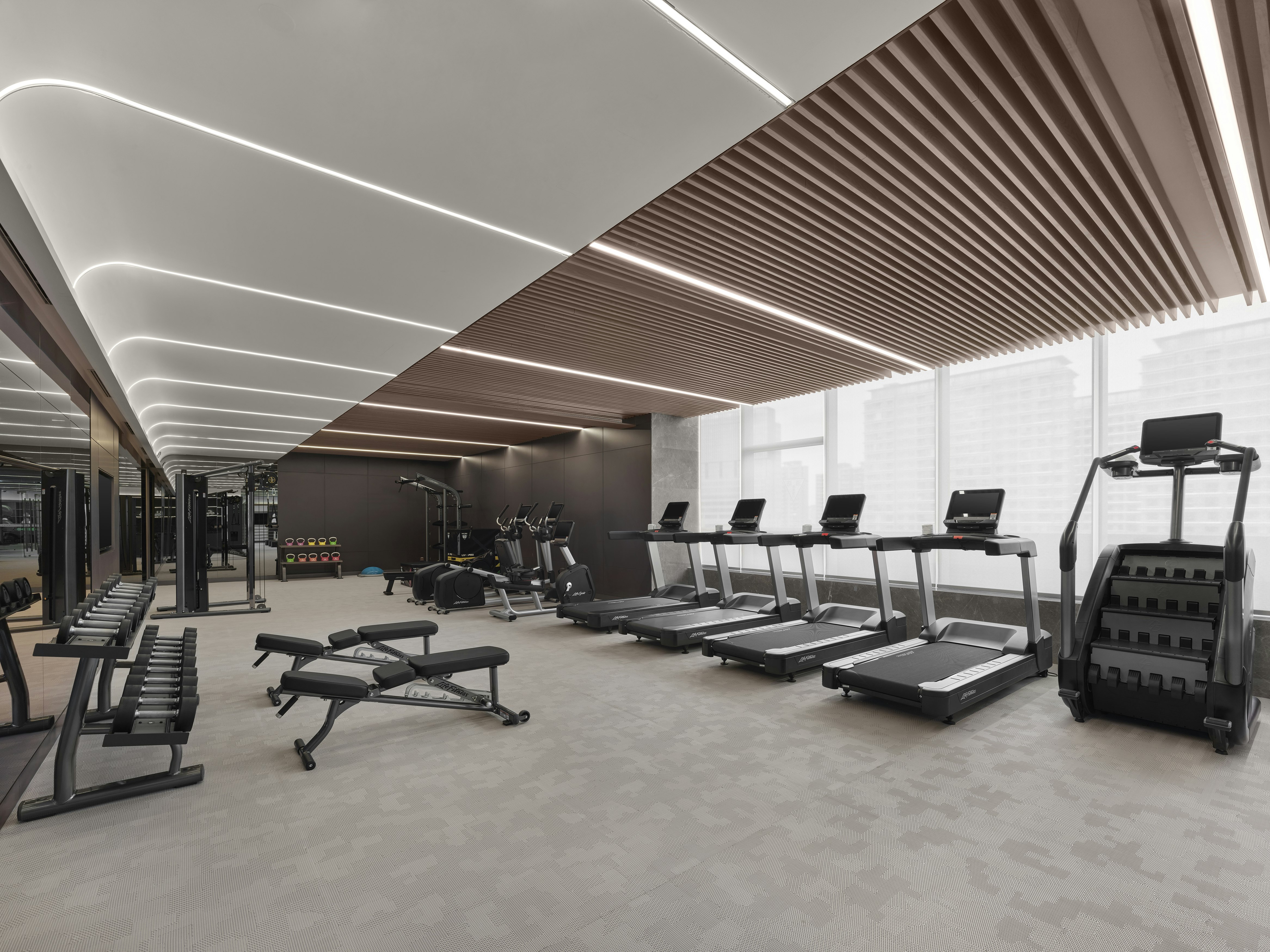 Hilton Shanghai Greater Hongqiao 12/30