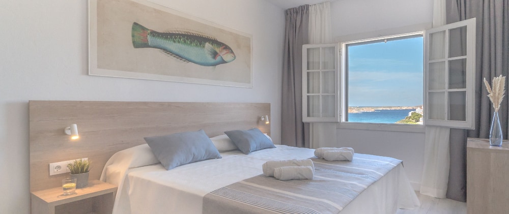 Carema Club Resort 11/32