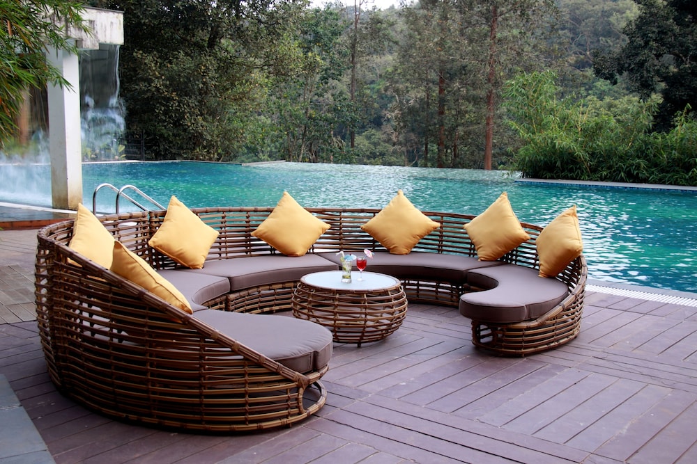 The Ibnii Spa Resort 44/48