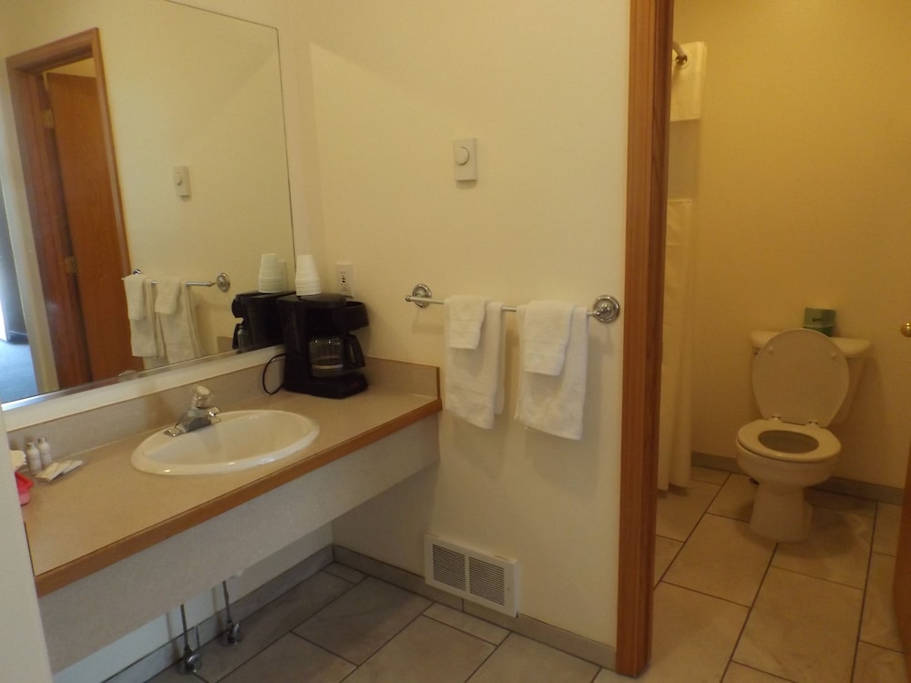 Clark Fork Lodge 43/43