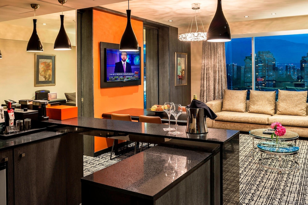 Renaissance Santiago Hotel 45/62