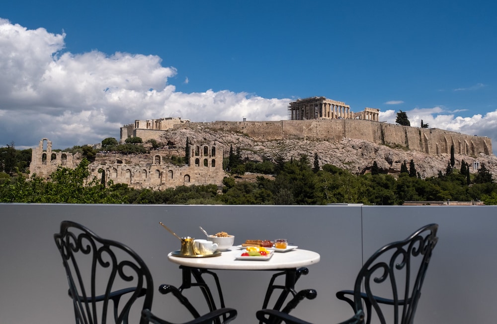 Acropolis View 60/68