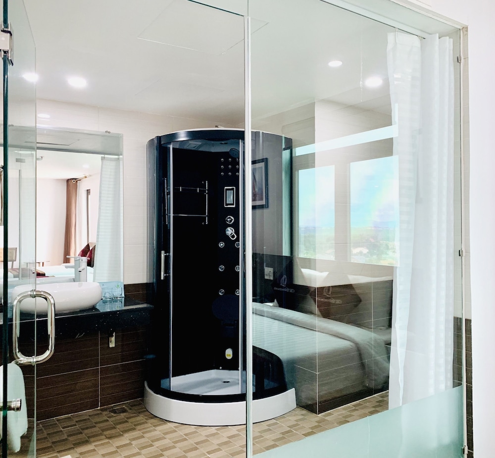 Ckc Thien Duong Hotel 33/71