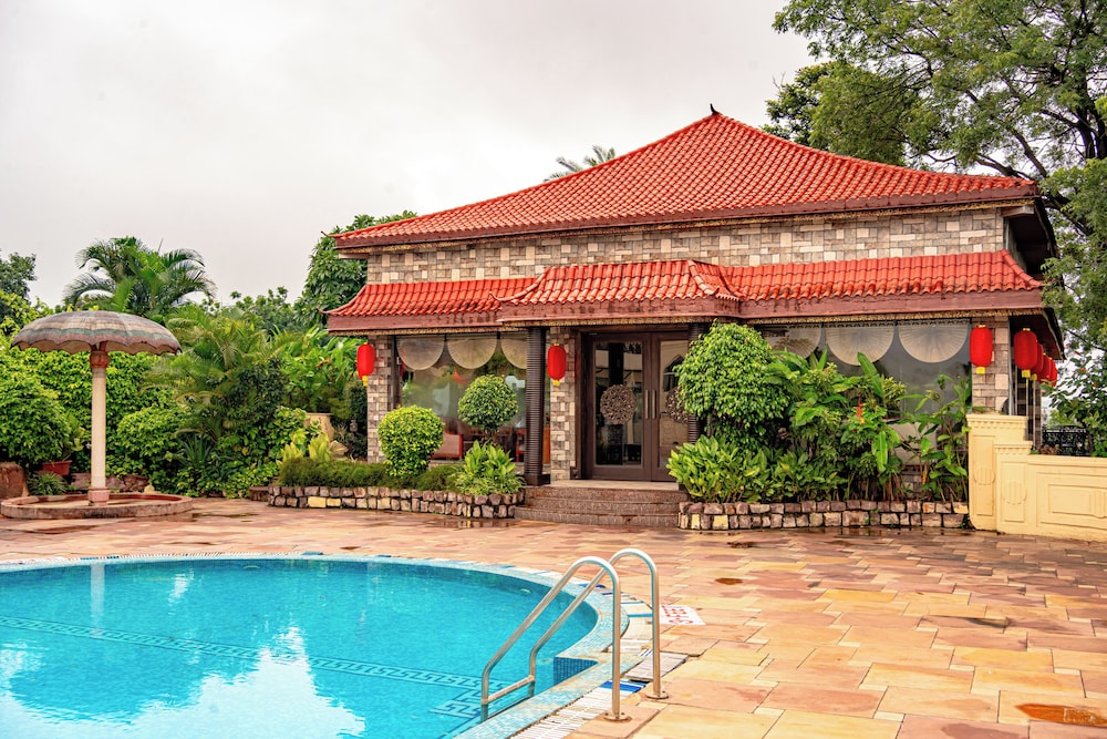 Noor Us Sabah Palace 4/45