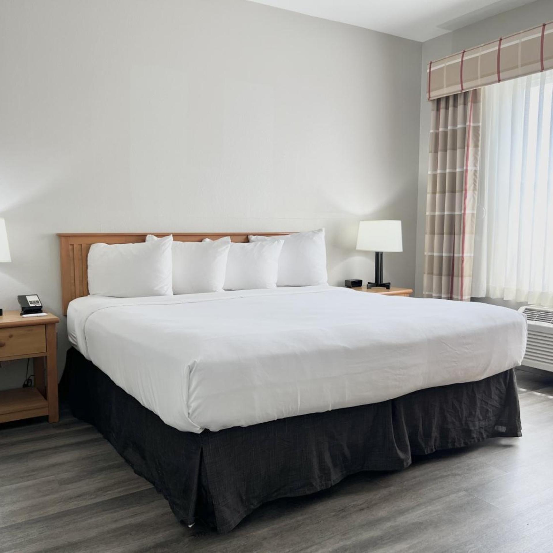 1 Bedroom, Premium, Suite, King Bed, Accessible