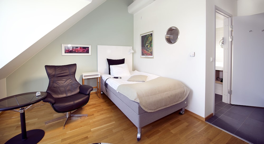 First Hotel Planetstaden 37/83