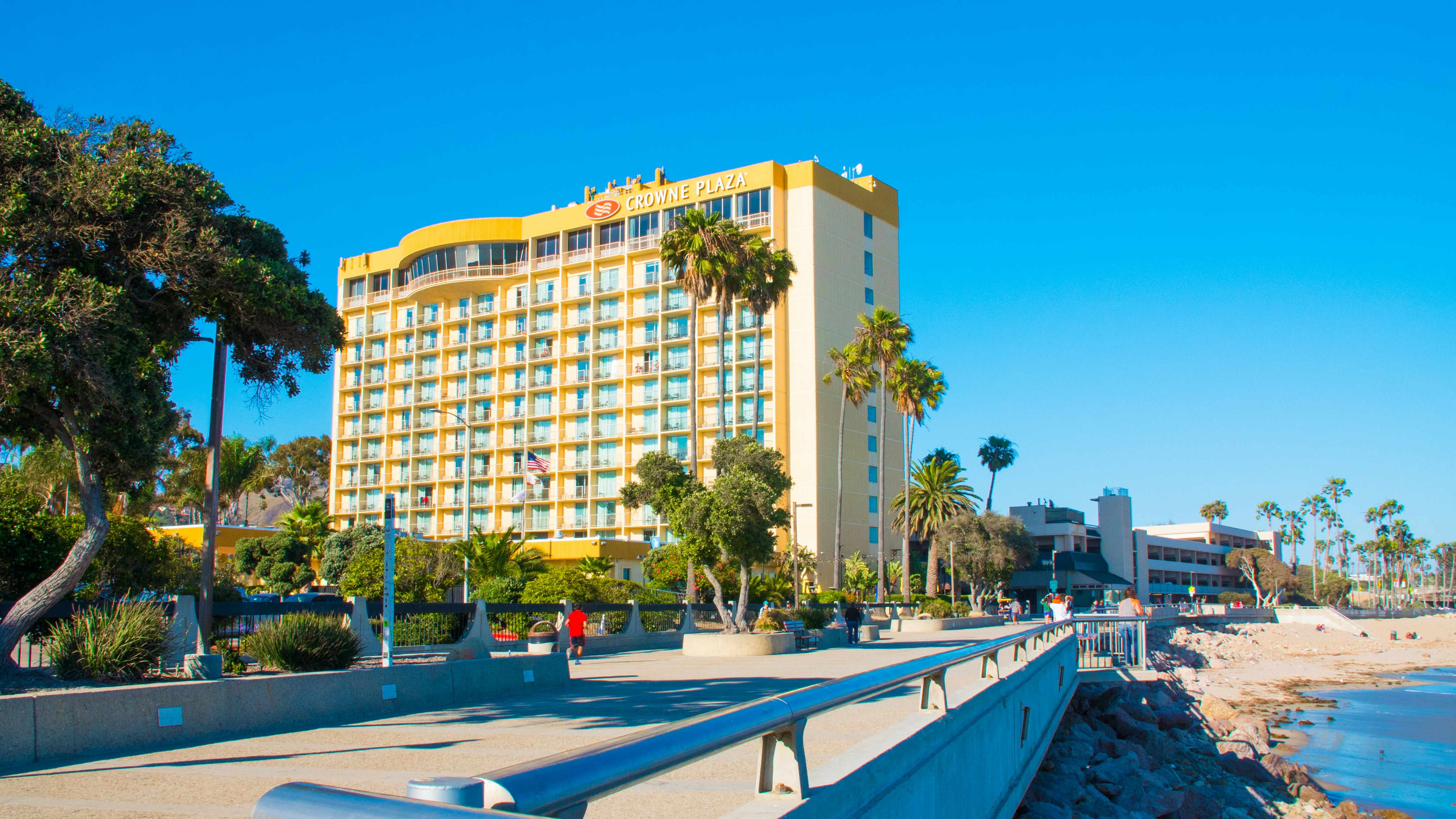 Crowne Plaza Ventura Beach in VENTURA - CA