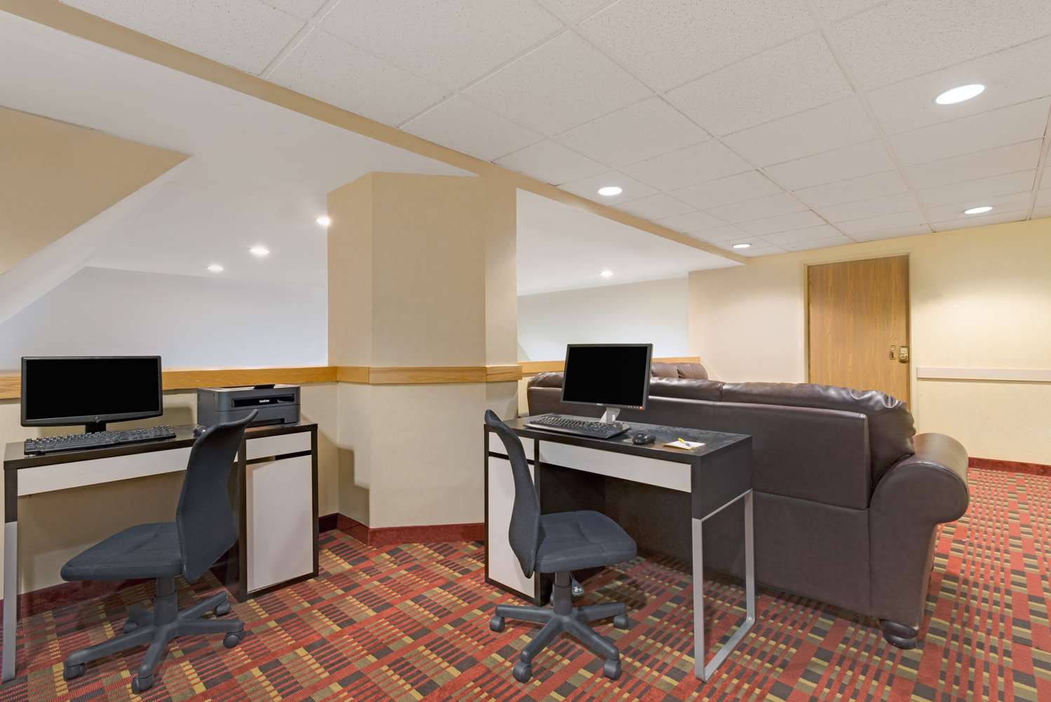 Motel 6 Coraopolis PA Pittsburgh Airport 19/24