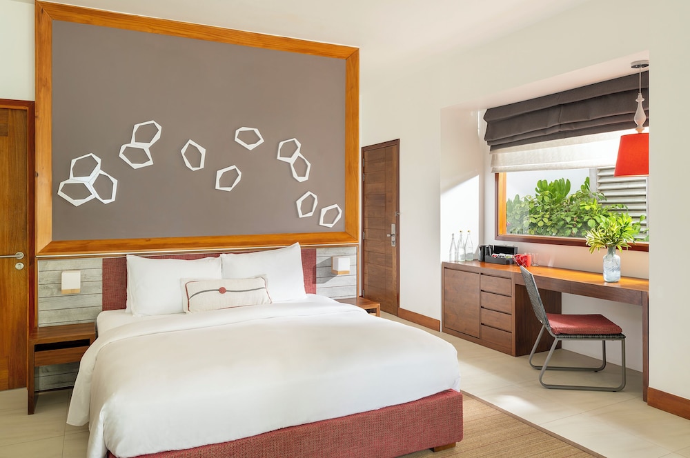 2 Bedrooms, Beach, Deluxe, Bungalow, 2 King Beds