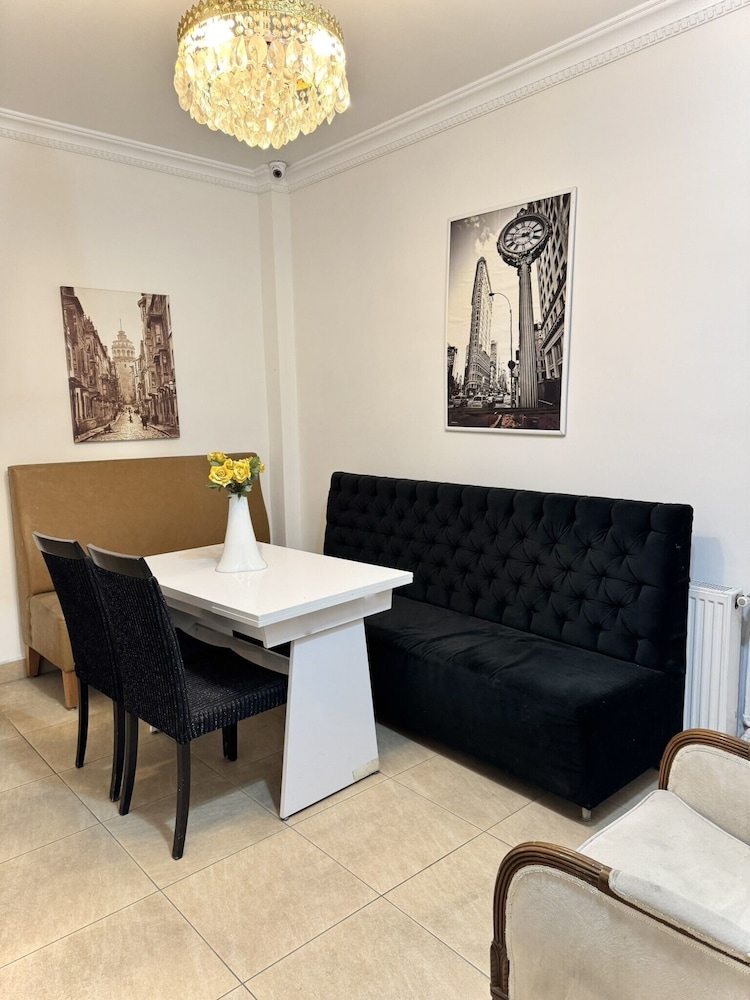 Royal Pera Taksim 50/67