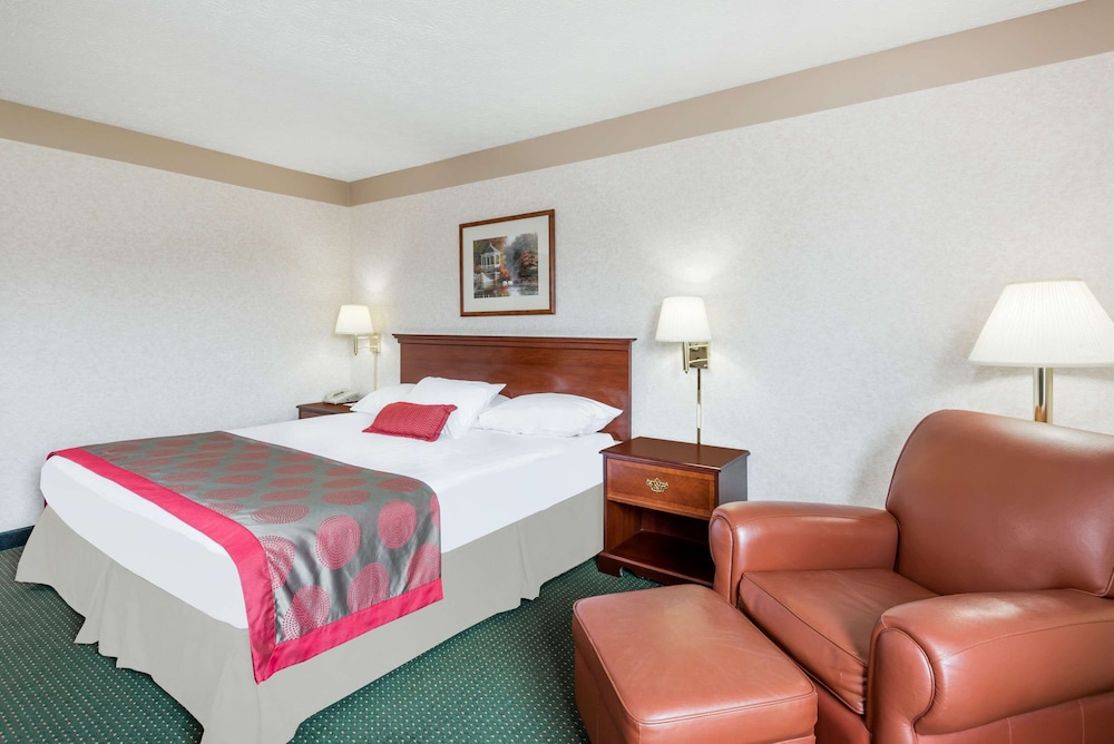 Ramada by Wyndham Strasburg Dover 10/31