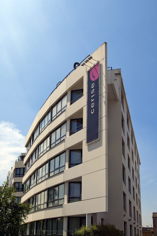 CERISE STRASBOURG 2/68