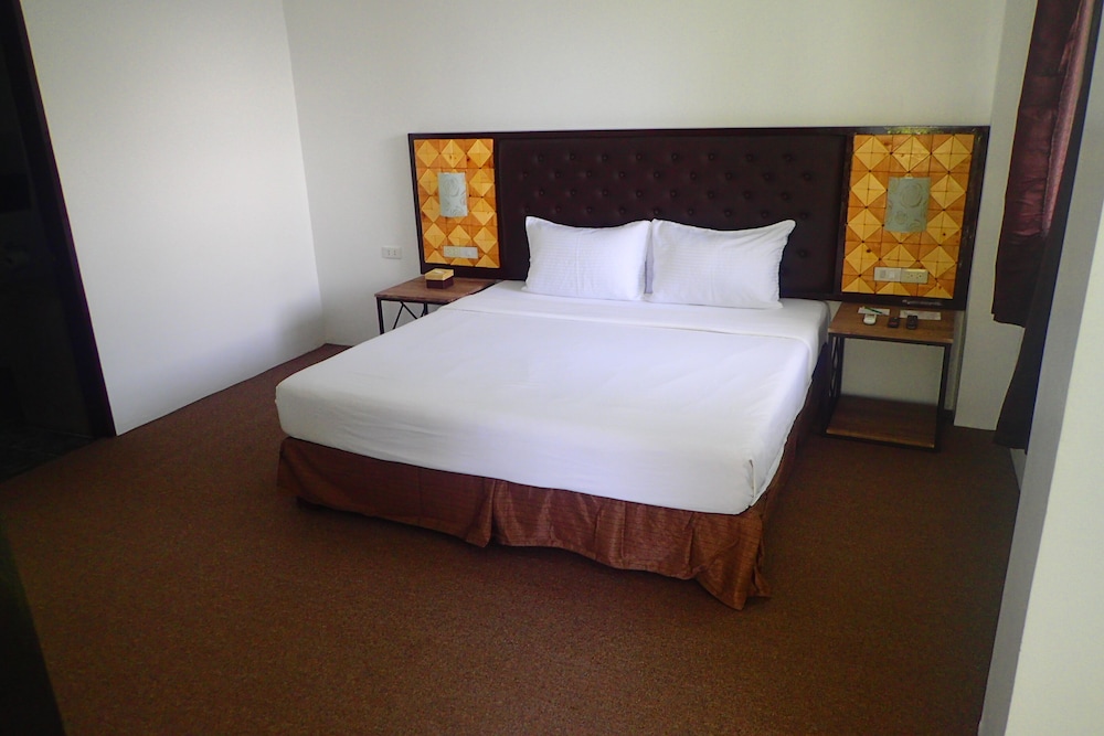 Aozora Seaside Mactan 15/68
