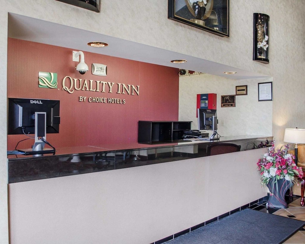 Quality Inn Enola - Harrisburg 5/60