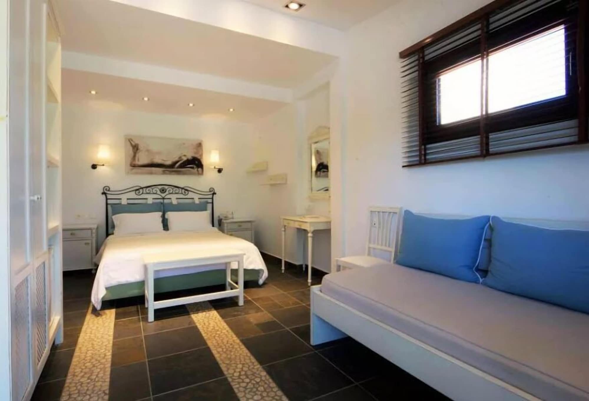 ROOM, TRIPLE, GARDEN VIEW