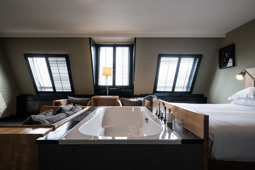 Catalonia Hotel Vondel Amsterdam 24/75