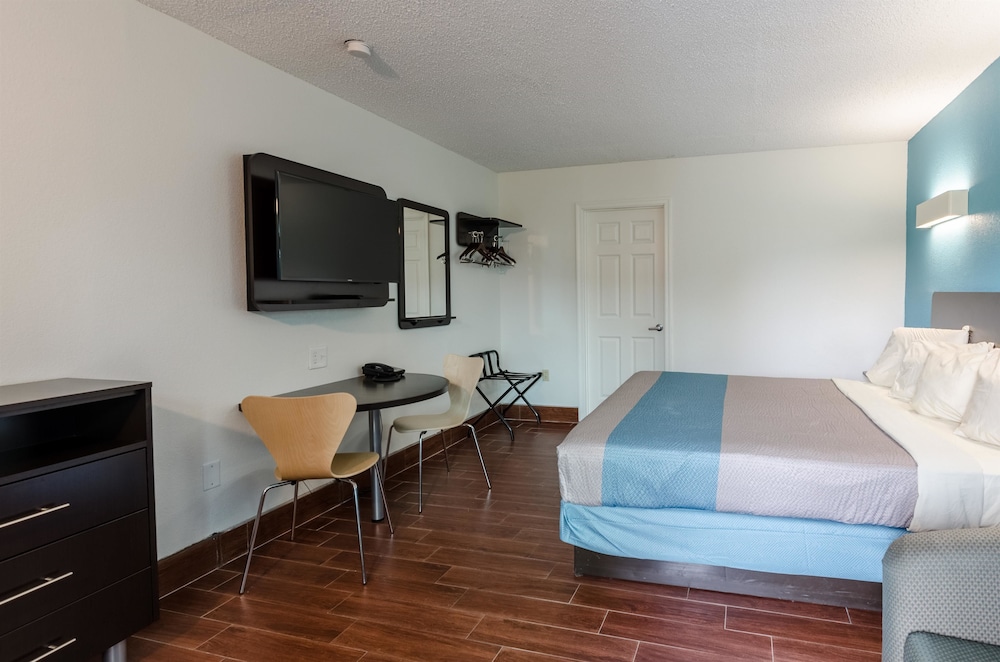 Motel6 Lexington, VA 26/42