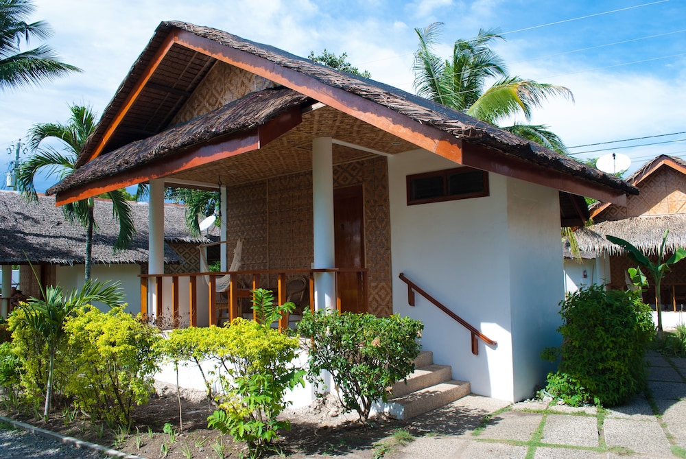 Quo Vadis Dive Resort 5/77