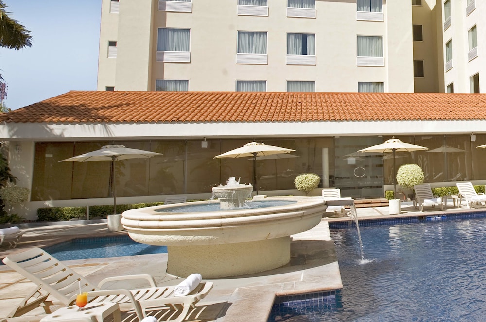 Fiesta Inn Ciudad Del Carmen 8/34